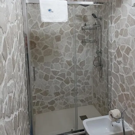 Bluesun Leporano